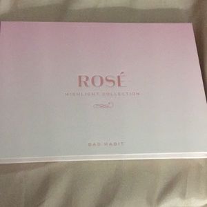 Rose highlight palette